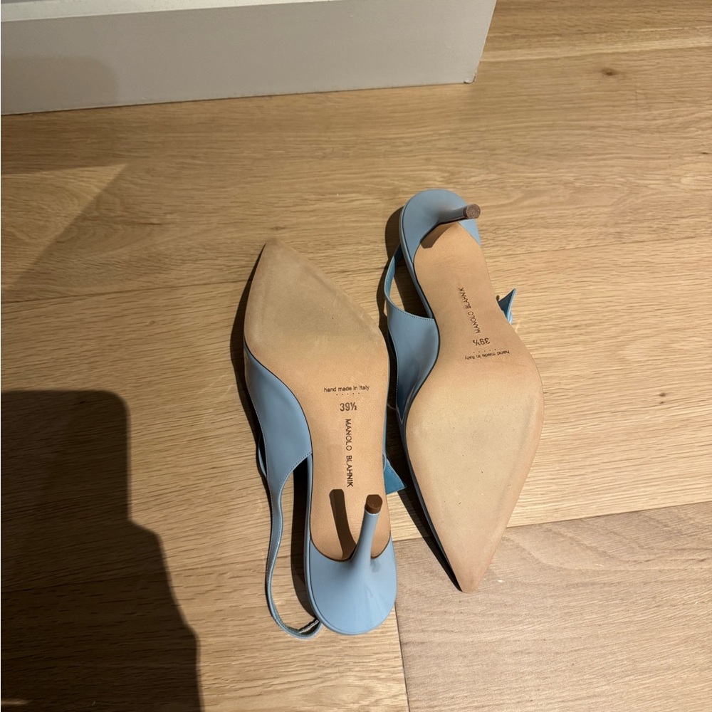 Manolo Blahnik heels - Picture 3 of 5